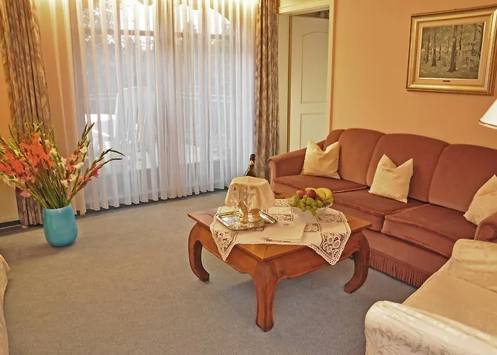 Hotell Garni Kristinenhof 3*
