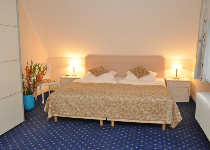Hotell Garni Kristinenhof 3*